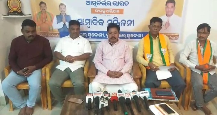 Screenshot_2025-10-15-17-50-25-44_6012fa4d4ddec268fc5c7112cbb265e7