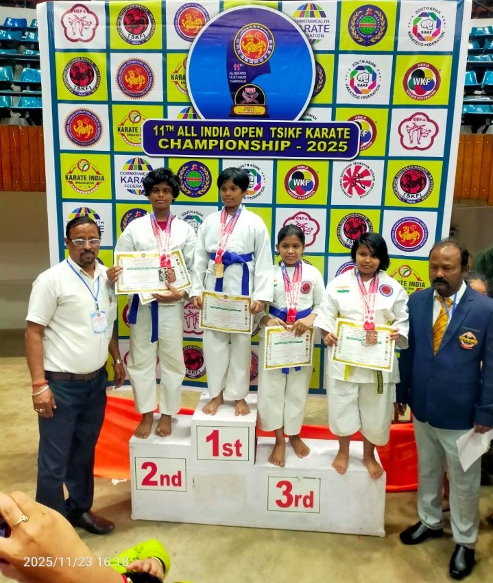 Screenshot_2025-11-23-18-25-22-12_6012fa4d4ddec268fc5c7112cbb265e7